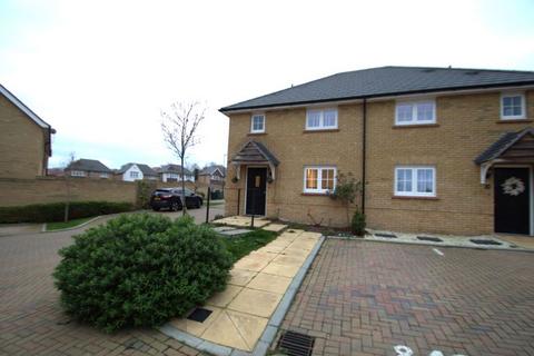 2 bedroom semi-detached house to rent, Christabel Close, Swanscombe DA10