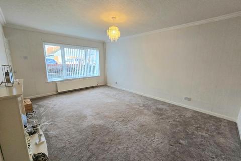 2 bedroom property for sale, Heol Adare, Tondu, CF32