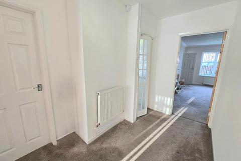 2 bedroom property for sale, Heol Adare, Tondu, CF32