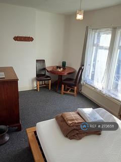 1 bedroom in a house share to rent - Hinton Road, Bristol, BS5