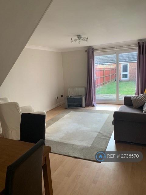 Living/Dining Area