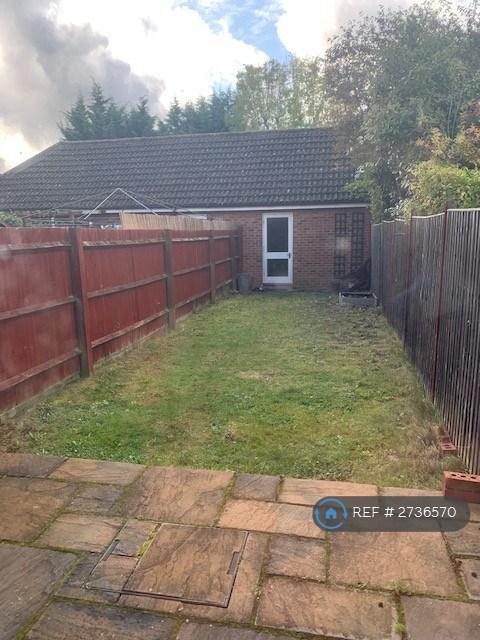 Garden/Garage.