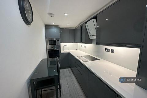1 bedroom flat to rent, King Street, London, W6