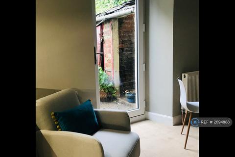 2 bedroom flat to rent, Morton Street, Edinburgh, EH15