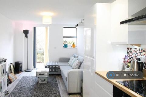 1 bedroom flat to rent, Trelawney House, Bristol, BS2