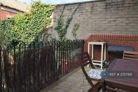 1 bedroom flat to rent, Trelawney House, Bristol, BS2