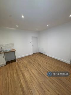 1 bedroom flat to rent, Salisbury Street, Kirkcaldy, KY2