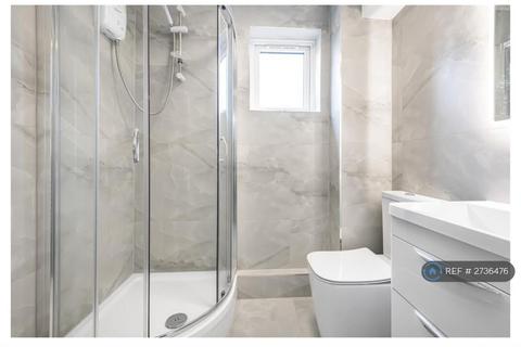 1 bedroom flat to rent, Bader Gardens, Slough, SL1