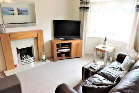 3 bedroom detached house for sale, Croft Drive, Mapplewell, Barnsley, S75 6AN