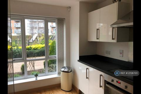 4 bedroom terraced house to rent, Spring Promenade, West Drayton, UB7