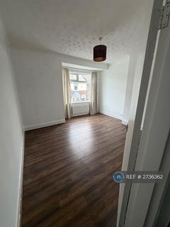 2 bedroom terraced house to rent, Rustenburg Street, Hull, HU9