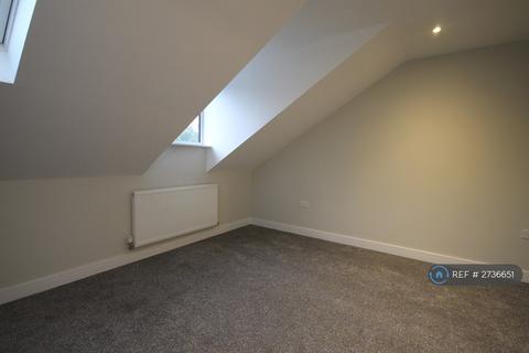 3 bedroom semi-detached house to rent, Main Street, Frodsham, WA6