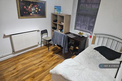2 bedroom flat to rent, Hargrave Place, London, N7