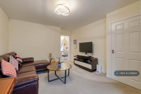 3 bedroom semi-detached house to rent, Somerton Drive, Marston Green, Birmingham, B37