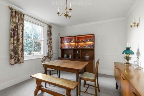 undefined, Gally Hill Road, Fleet GU52