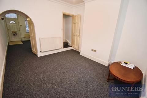 2 bedroom terraced house to rent, Countesthorpe Road, Wigston