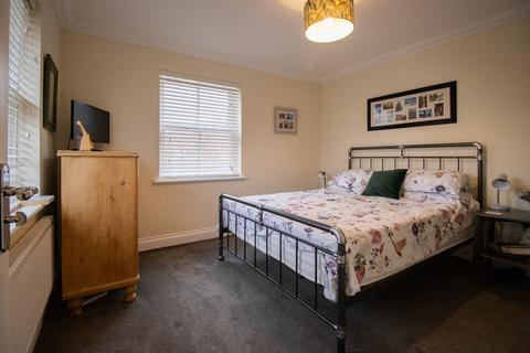 2 bedroom ground floor flat for sale, 2 Chalk River Road, Hunstanton, Norfolk, PE36