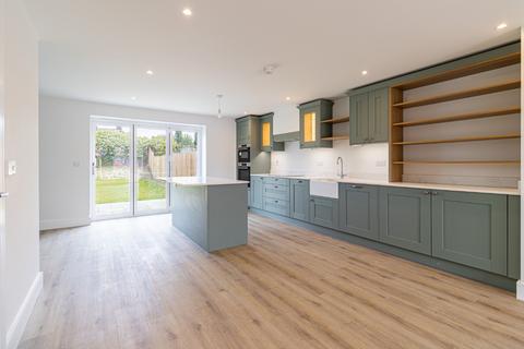 4 bedroom terraced house for sale, Lower Farm Mews, Tittleshall