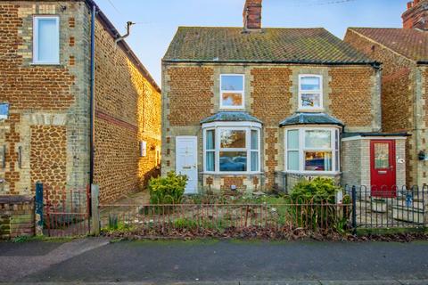 2 bedroom semi-detached house for sale - Lodge Road, Heacham