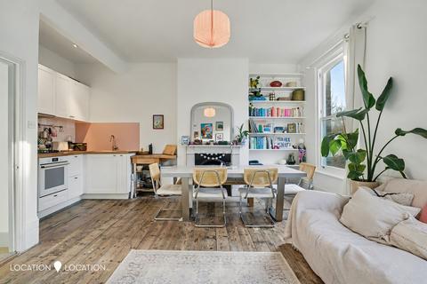 1 bedroom flat for sale, Pyrland Road, London, N5