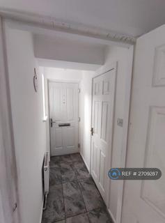 3 bedroom semi-detached house to rent, Mardale Close, Atherton, M46