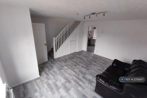 3 bedroom semi-detached house to rent, Mardale Close, Atherton, M46