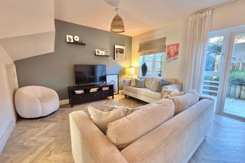 3 bedroom semi-detached house for sale, Heather Green, Bracknell RG42