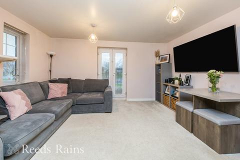 2 bedroom apartment for sale, Wallbrook Avenue, Cheshire SK10