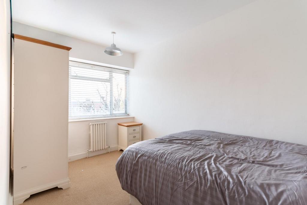 Eaton Court-7.jpg