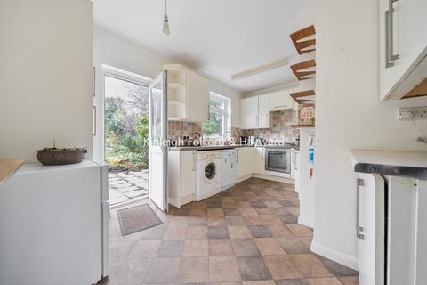 4 bedroom semi-detached house for sale, Brownspring Drive, London, SE9