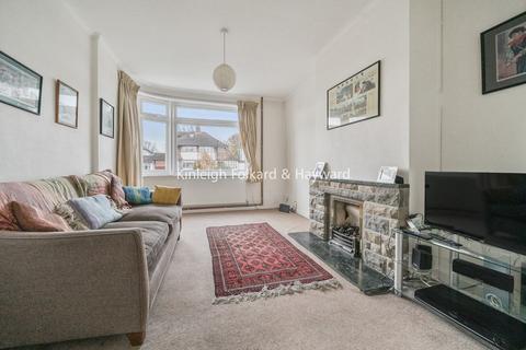 4 bedroom semi-detached house for sale, Brownspring Drive, London, SE9