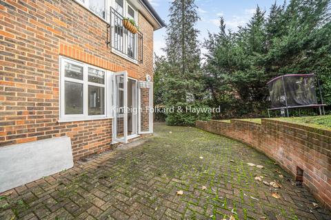 1 bedroom flat for sale, Denbridge Road, Bromley, BR1