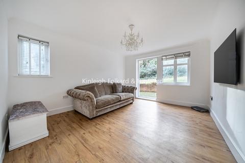 1 bedroom flat for sale, Denbridge Road, Bromley, BR1