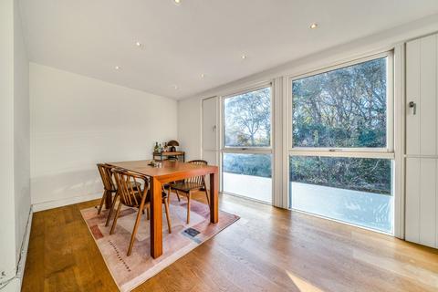 2 bedroom flat for sale, Elmstead Lane, Chislehurst, BR7