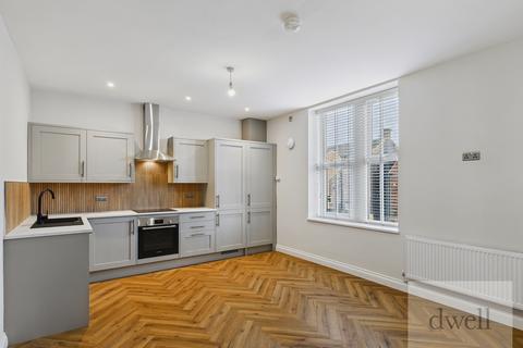 2 bedroom flat to rent, Granville Street, Pudsey, Leeds, LS28