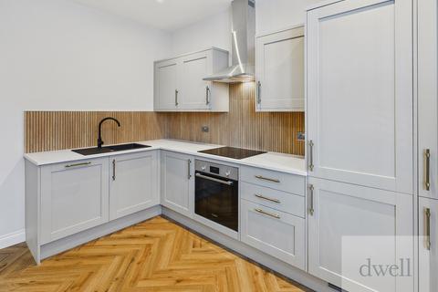 2 bedroom flat to rent, Granville Street, Pudsey, Leeds, LS28