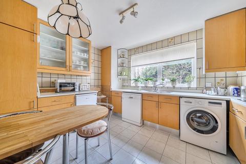 3 bedroom flat for sale, Orchard Road, Bromley, BR1