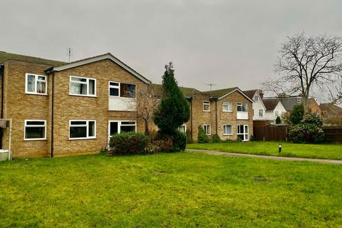 2 bedroom ground floor flat for sale, Lancaster Avenue, Hitchin SG5