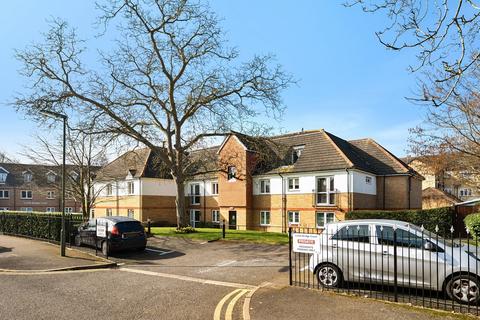 undefined, Mervyn Road, Shepperton, TW17