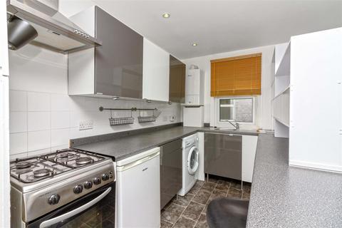 1 bedroom apartment to rent, Marine Parade, Worthing