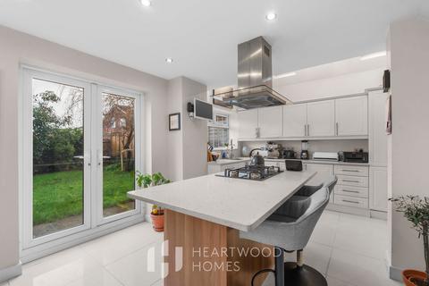 undefined, Villiers Crescent, St Albans, AL4 9HZ