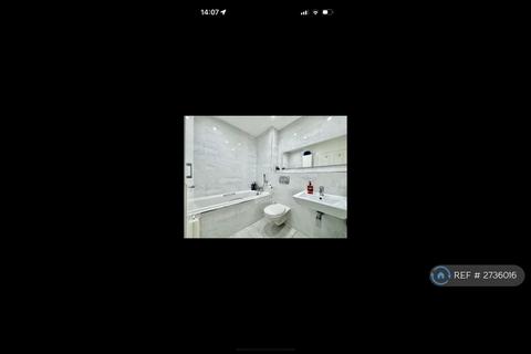 2 bedroom flat to rent, Springfield Gardens, Glasgow, G31