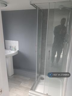 3 bedroom maisonette to rent, Vernon Avenue, Peacehaven, BN10
