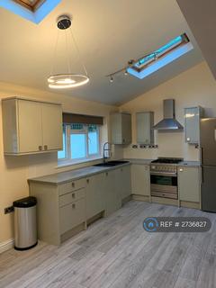 2 bedroom maisonette to rent, London Road, High Wycombe, HP11