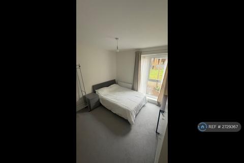 2 bedroom flat to rent - Adele Court, London, N17