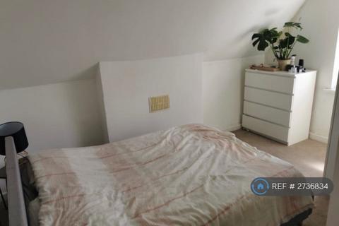 undefined, Claude Road, Cardiff, CF24