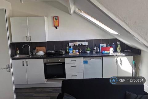 undefined, Claude Road, Cardiff, CF24