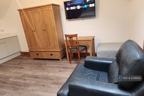 undefined, Shenley Lodge, Milton Keynes, Buckinghamshire, MK5