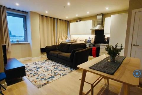 1 bedroom in a flat share to rent - Southchurch Road, Southend-On-Sea, SS1