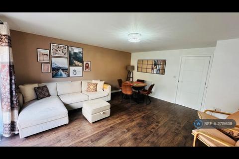 2 bedroom semi-detached house to rent, Bonnet Lane, Burgess Hill, RH15